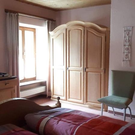 فندق Garni Fluela سيور المظهر الخارجي الصورة