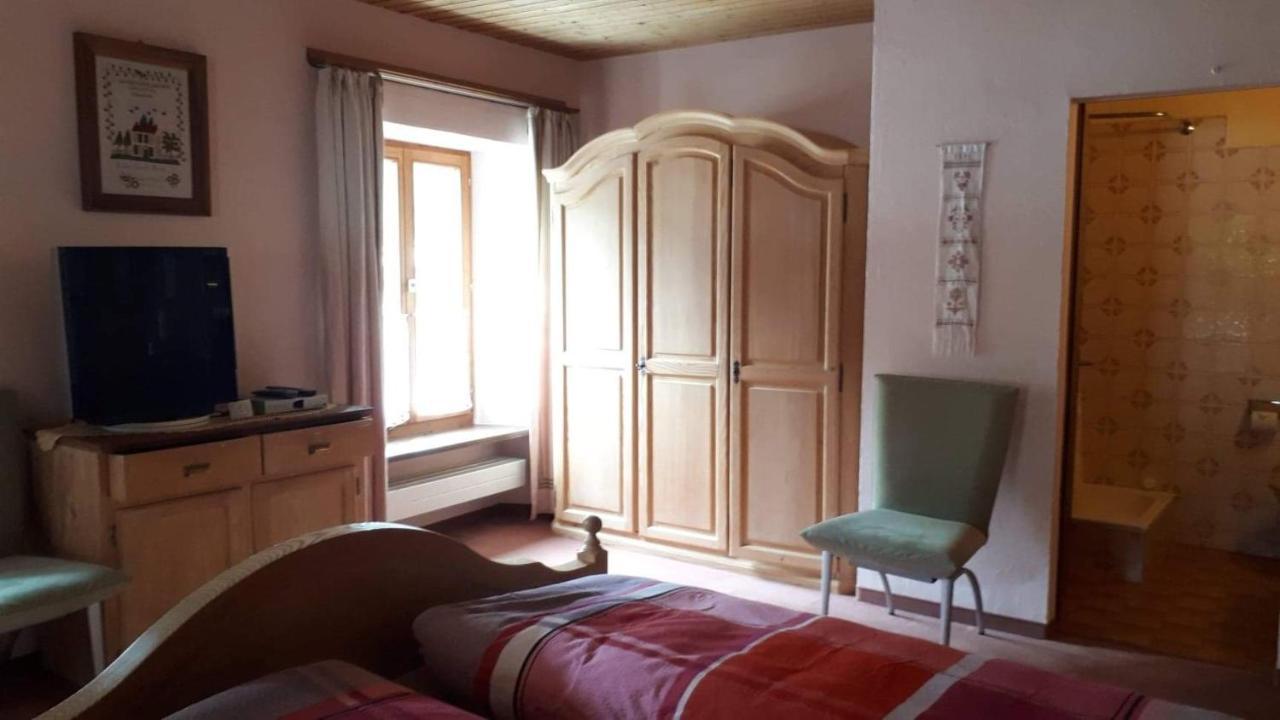 فندق Garni Fluela سيور المظهر الخارجي الصورة